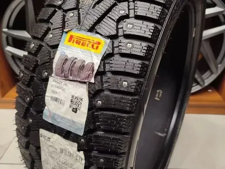Pirelli Ice Zero 275/40 R22 108H за 300 000 тг. в Алматы