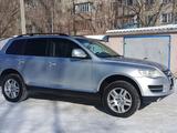 Volkswagen Touareg 2007 года за 6 700 000 тг. в Караганда – фото 3