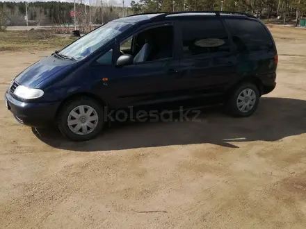 Volkswagen Sharan 1997 года за 2 500 000 тг. в Кокшетау – фото 3