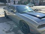 Dodge Challenger 2018 годаүшін19 150 000 тг. в Алматы – фото 4