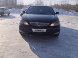 Toyota Camry 2003 годаfor4 500 000 тг. в Усть-Каменогорск – фото 3