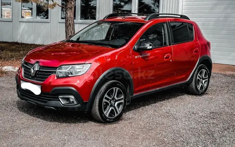 Renault Sandero Stepway 2021 года за 7 500 000 тг. в Караганда