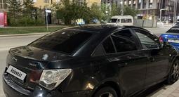 Chevrolet Cruze 2014 годаүшін3 100 000 тг. в Астана – фото 3
