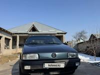 Volkswagen Passat 1992 годаfor2 000 000 тг. в Шымкент