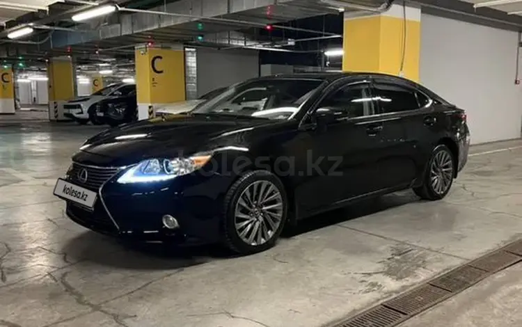 Lexus ES 250 2013 годаүшін11 900 000 тг. в Алматы