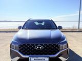 Hyundai Santa Fe 2023 годаүшін16 700 000 тг. в Астана