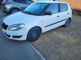 Skoda Fabia 2013 года за 3 013 336 тг. в Караганда – фото 2
