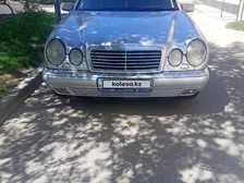 Mercedes-Benz E-Class, 1996