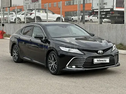 Toyota Camry 2021 года за 17 000 000 тг. в Алматы – фото 3