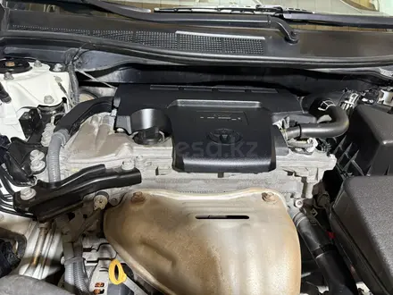Toyota Camry 2018 года за 11 700 000 тг. в Уральск – фото 23