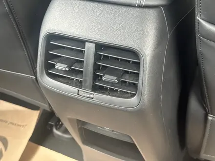 Chevrolet Captiva Premier 2025 года за 12 690 000 тг. в Семей – фото 40