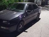 Volkswagen Vento 1995 года за 1 800 000 тг. в Шымкент