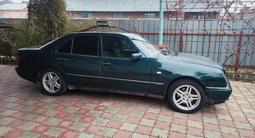 Mercedes-Benz E 280 1997 годаfor2 500 000 тг. в Алматы