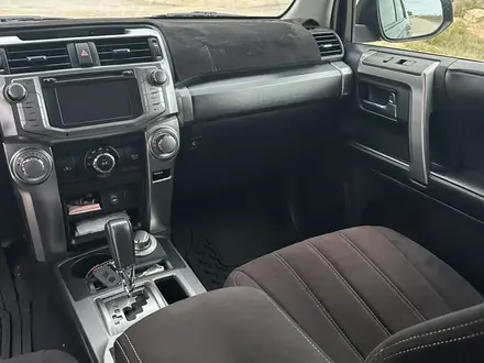 Toyota 4Runner 2015 года за 18 800 000 тг. в Актау – фото 11
