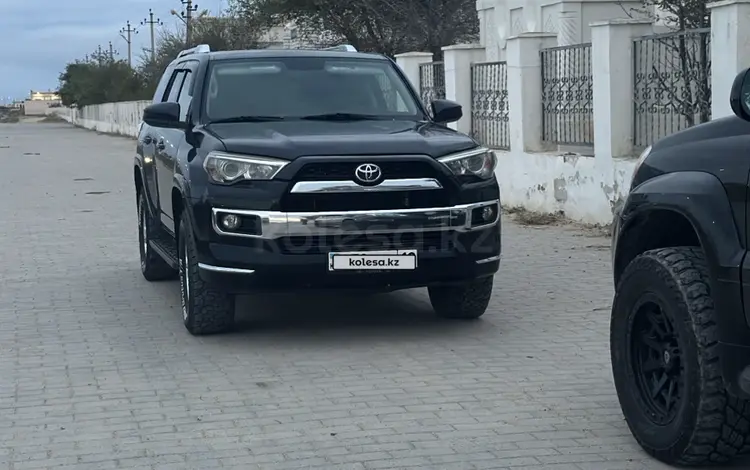 Toyota 4Runner 2015 года за 18 800 000 тг. в Актау