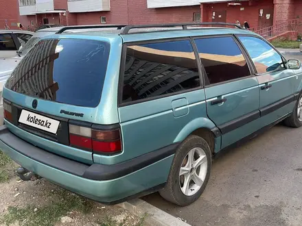 Volkswagen Passat 1993 года за 1 650 000 тг. в Караганда – фото 2