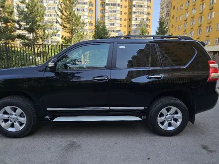 Toyota Land Cruiser Prado 2014 года за 18 199 000 тг. в Алматы – фото 4