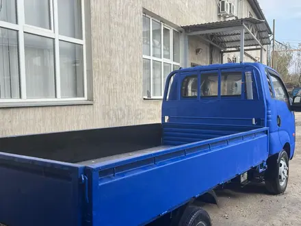 Kia  Bongo 2005 года за 5 499 000 тг. в Алматы – фото 2