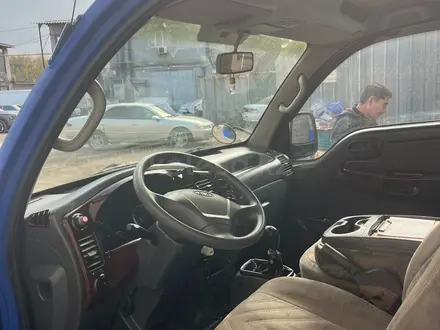 Kia  Bongo 2005 года за 5 499 000 тг. в Алматы – фото 3