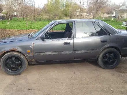 Toyota Carina II 1989 года за 300 000 тг. в Есик – фото 2