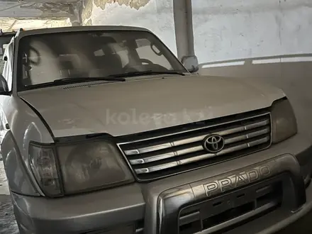 Toyota Land Cruiser Prado 1999 года за 3 000 000 тг. в Аральск – фото 2