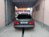 Mercedes-Benz E 230 1995 года за 2 300 000 тг. в Шымкент – фото 3