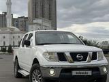Nissan Navara 2011 года за 5 500 000 тг. в Астана
