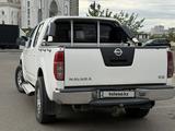 Nissan Navara 2011 годаүшін5 500 000 тг. в Астана – фото 4