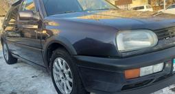 Volkswagen Golf 1995 года за 2 250 000 тг. в Алматы – фото 2