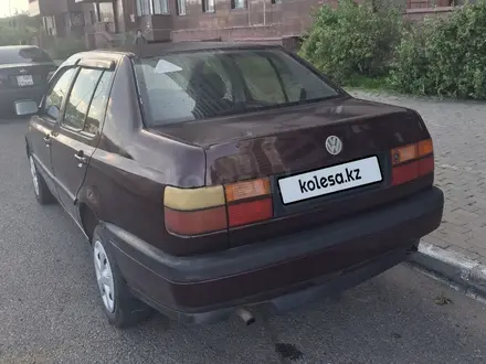 Volkswagen Vento 1992 года за 1 050 000 тг. в Астана – фото 5