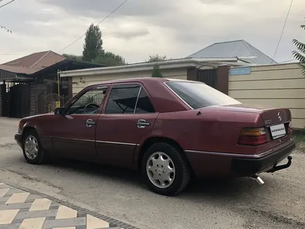 Mercedes-Benz E 230 1991 года за 2 200 000 тг. в Тараз – фото 7