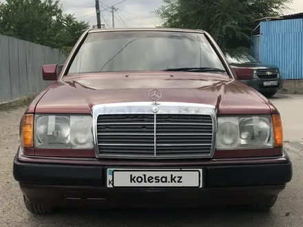 Mercedes-Benz E 230 1991 года за 2 200 000 тг. в Тараз – фото 8