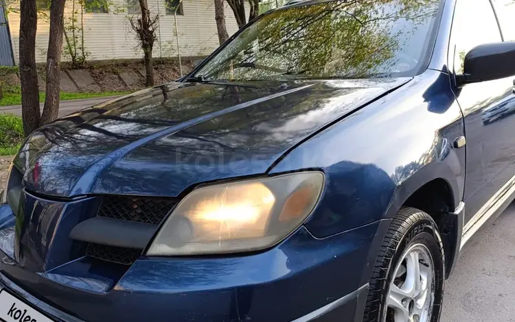 Mitsubishi Outlander 2003 годаүшін3 800 000 тг. в Алматы