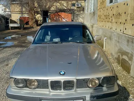 BMW 525 1990 года за 1 200 000 тг. в Тараз – фото 2