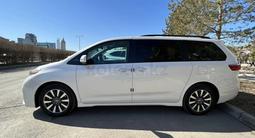 Toyota Sienna 2019 года за 20 900 000 тг. в Алматы