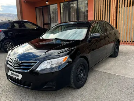 Toyota Camry 2010 года за 3 500 000 тг. в Актобе