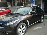 Infiniti FX35 2008 года за 8 000 000 тг. в Астана – фото 2