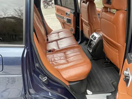 Land Rover Range Rover 2011 года за 24 000 000 тг. в Алматы – фото 28
