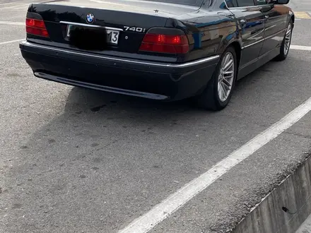 BMW 740 1998 года за 4 800 000 тг. в Шымкент