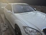 Mercedes-Benz S 550 2007 года за 7 500 000 тг. в Караганда – фото 2