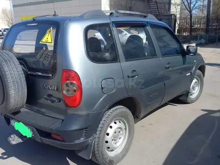 Chevrolet Niva 2012 года за 3 400 000 тг. в Караганда – фото 3