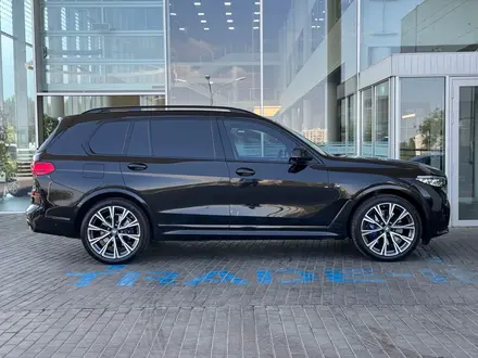 BMW X7 XDrive 40i 2020 года за 45 500 000 тг. в Алматы – фото 28