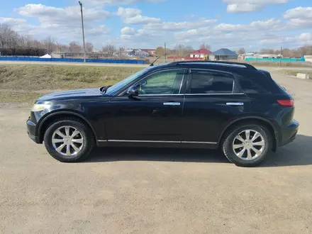 Infiniti FX35 2006 года за 7 300 000 тг. в Уральск – фото 4