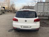 Volkswagen Tiguan 2014 года за 8 700 000 тг. в Костанай – фото 4