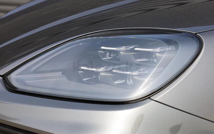 Porsche Cayenne V6 — миниатюра 3