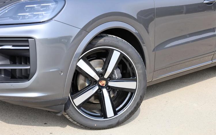 Porsche Cayenne V6 — миниатюра 2