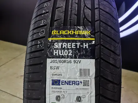 205/60 R16 BlackHawk Street 92V за 21 000 тг. в Алматы