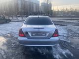 Mercedes-Benz E 350 2005 года за 4 200 000 тг. в Астана – фото 4