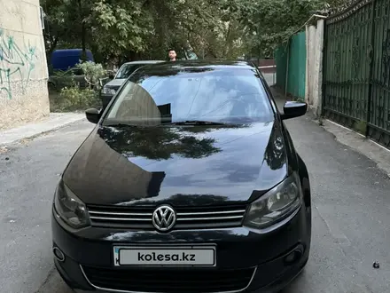 Volkswagen Polo 2015 года за 5 100 000 тг. в Алматы