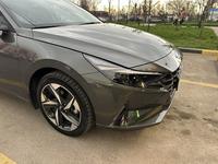 Hyundai Elantra 2023 года за 12 000 000 тг. в Алматы